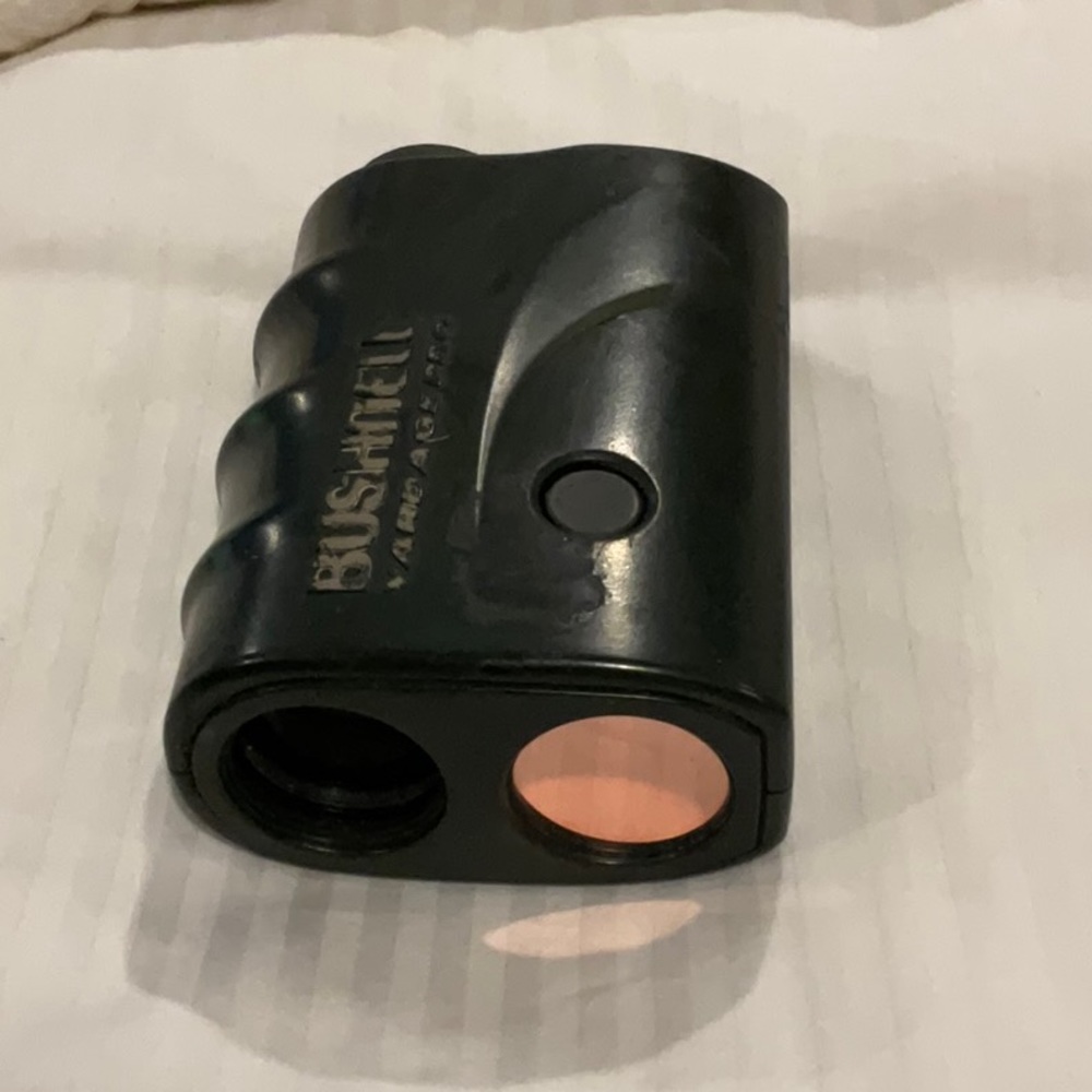BUSHNELL LASER FAIRWAY FINDER TO DETECT HOW FAR THE FAIRWAY IS OR ANYTHI… - Picture 5 of 16